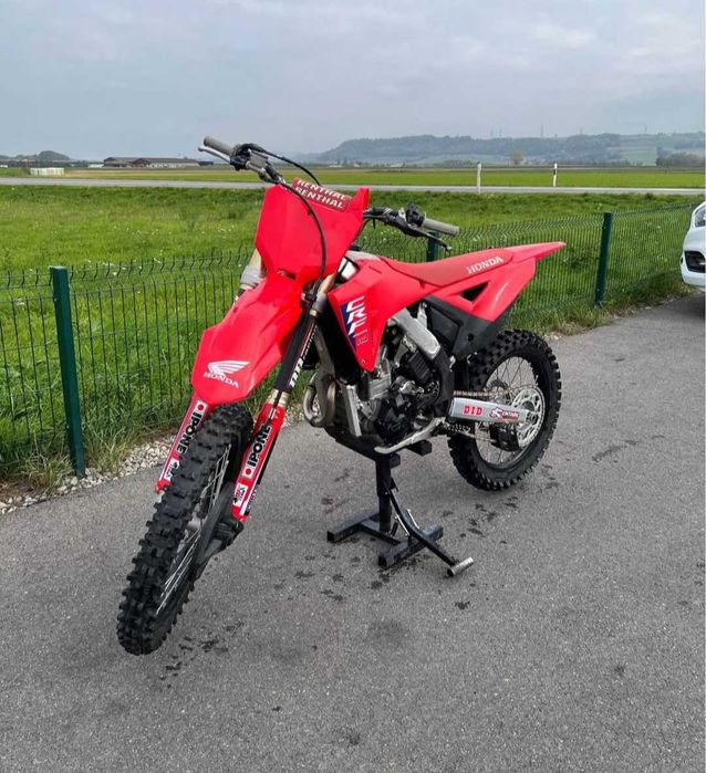 Honda CRF 250 R  2025


Mota