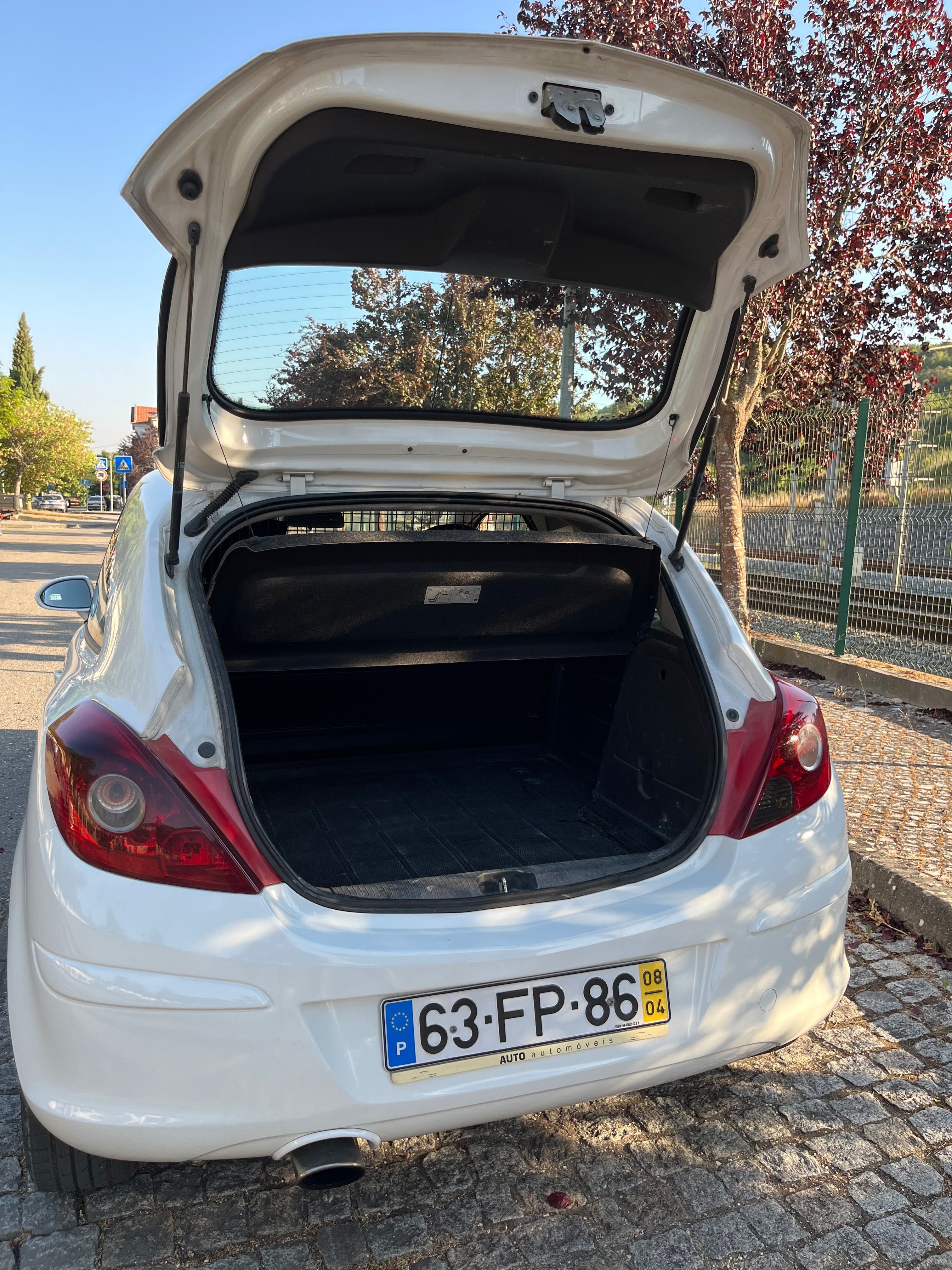 Opel Corsa 1300 cdti Sport Van
