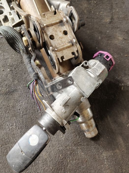 Stacyjka kluczyk przekładnia kierownicza volkswagen passat B5