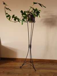Metaloplastyka wysoki kwietnik stojak na wazon