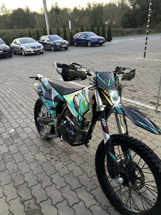 Продам Кові jnr 250 +торг