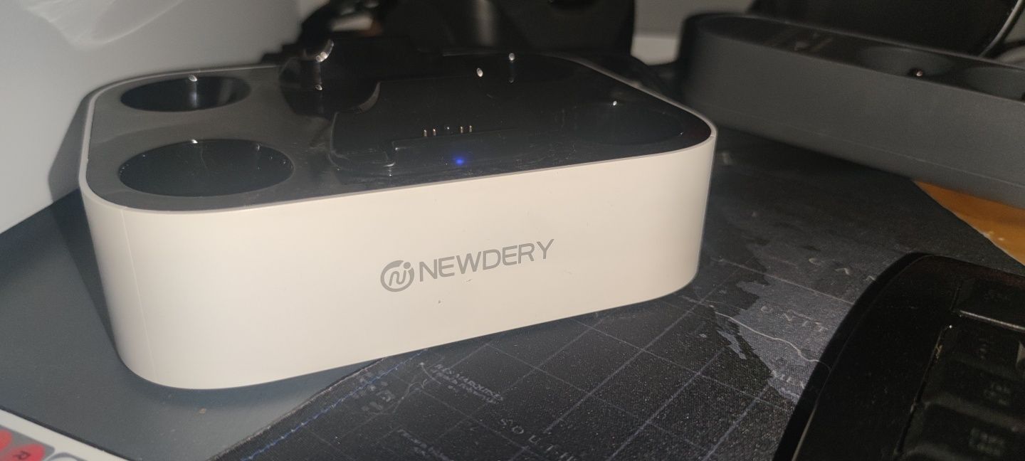 Stacja dokująca pad ps5- ładowarka