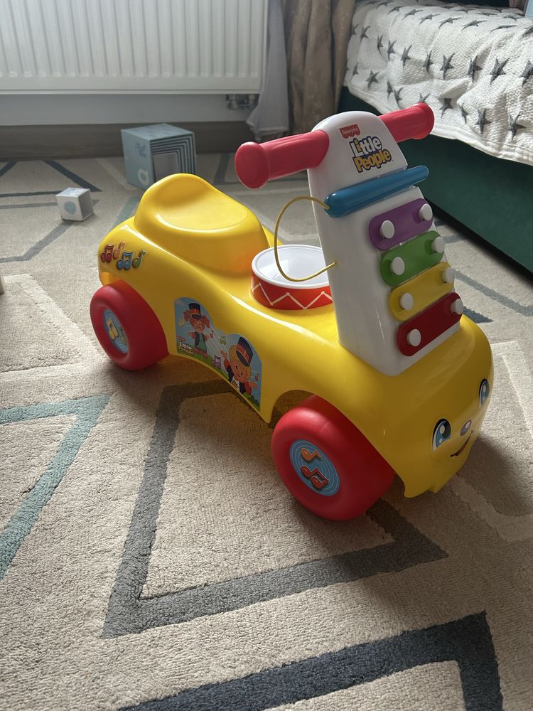 Jeździk fisher price
