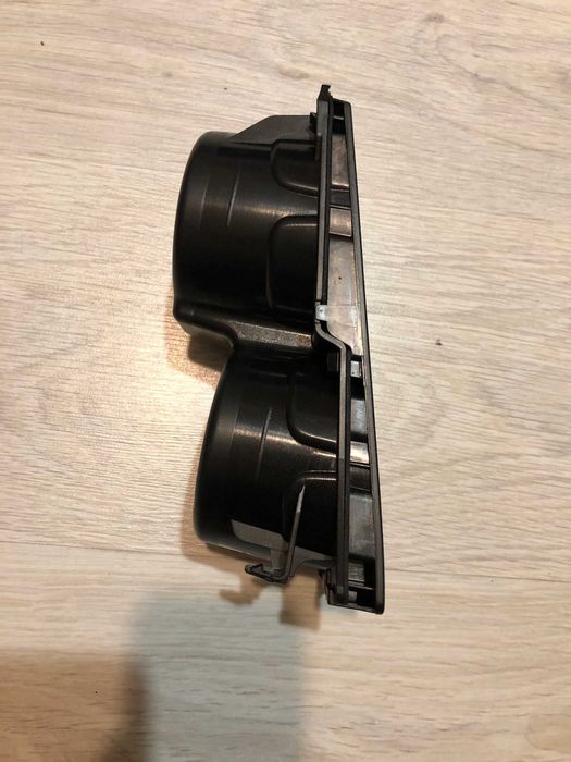 Підстаканник Volvo S40 V50 C30 C70