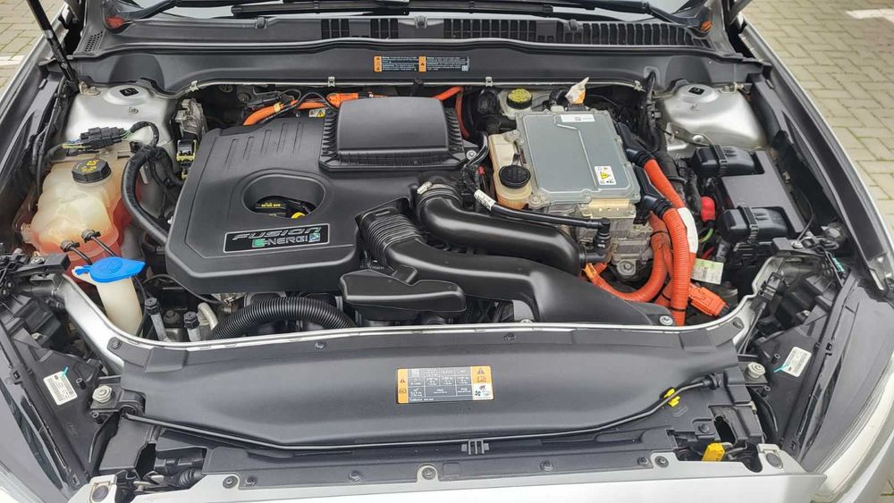 Ford Fusion Plug-in Hybrid(PHEV)  2013  2.0