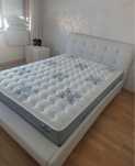 Cama de casal 150x190 c/ 2 mesas cabeceira