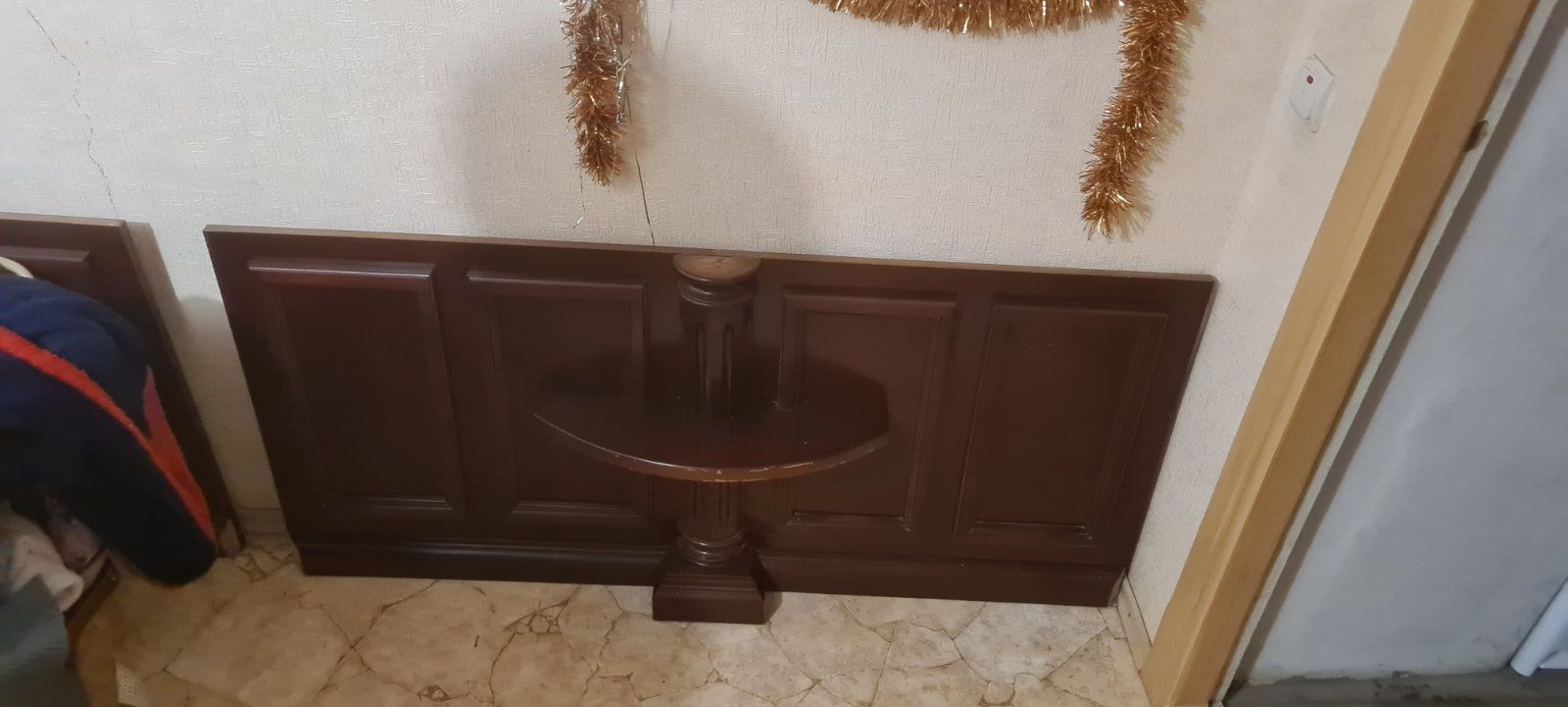 Офисная мебель с дерева