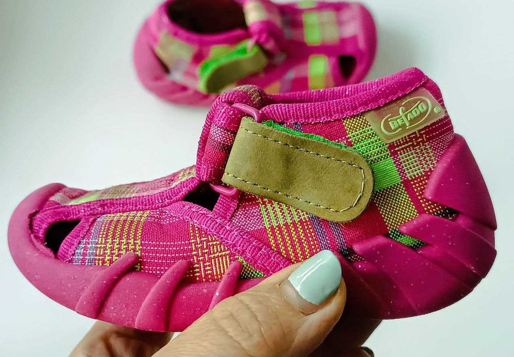 Легкі, дитячі тапочки, капці, пінетки, мокасини Befado (Польща) 20р.