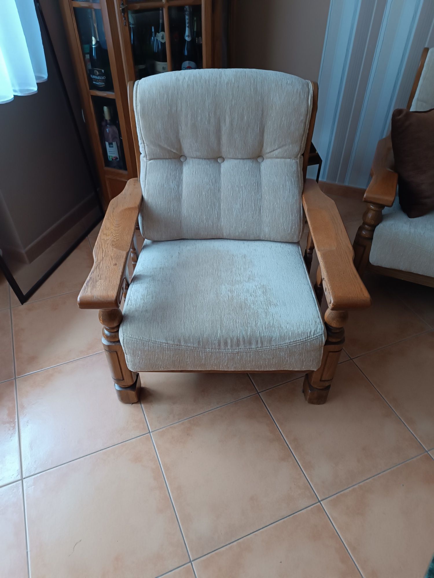 Zestaw wypoczynkowy dębowy sofa i dwa fotele stan idealny