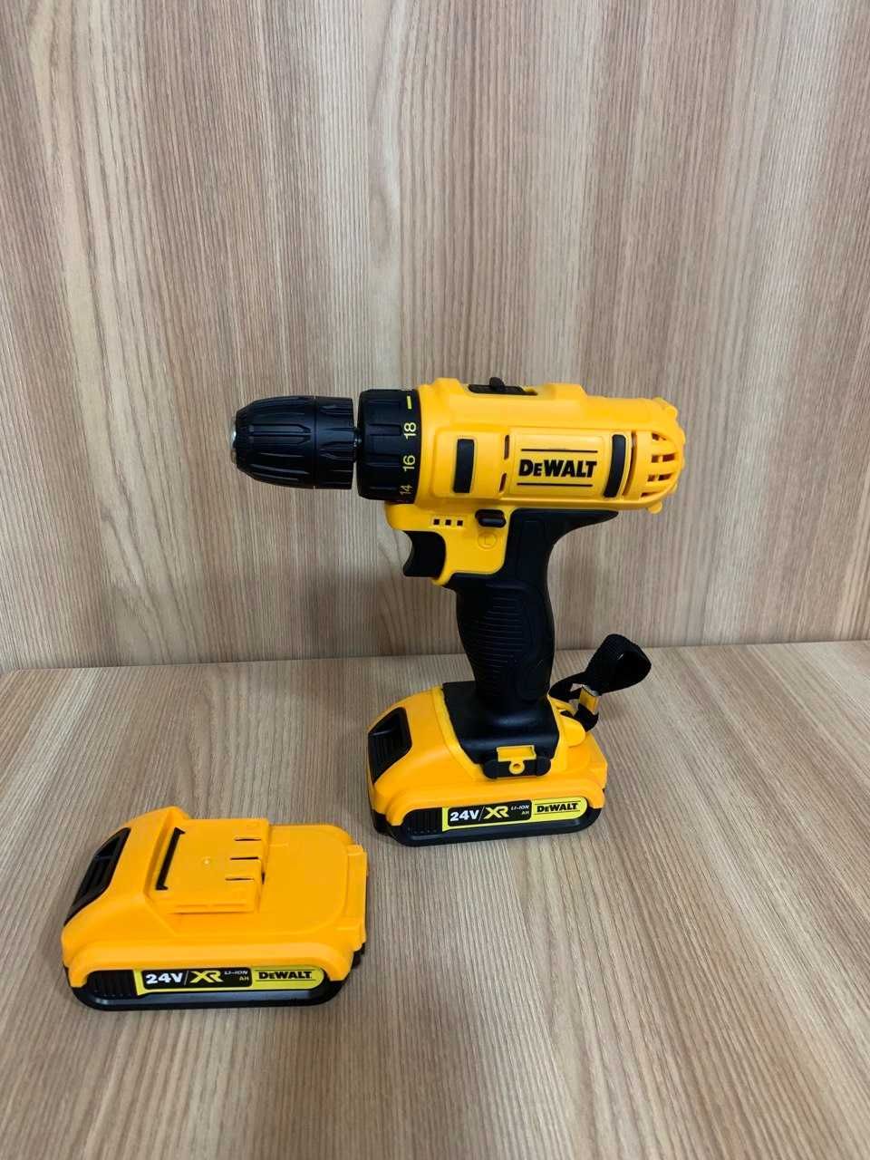 Потужний шуруповерт dewalt 24V на 2 акумулятора