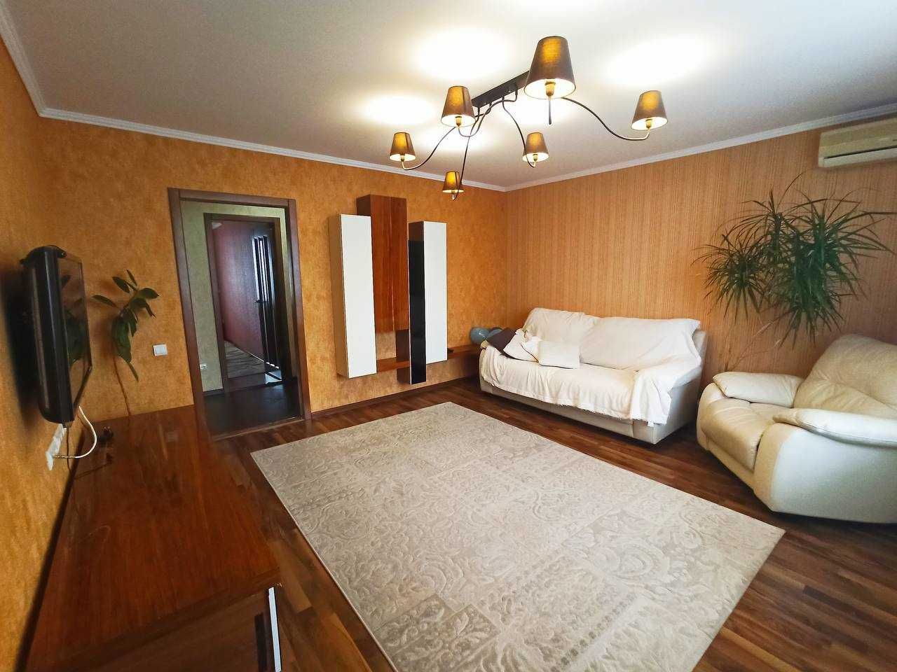 Продам 4-к квартиру, Слобожанское/Днепр. Кирпич/ремонт/автономка!