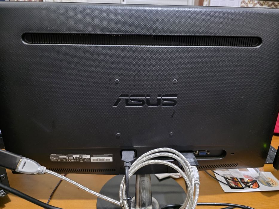 Monitor Asus LED 23" FHD
