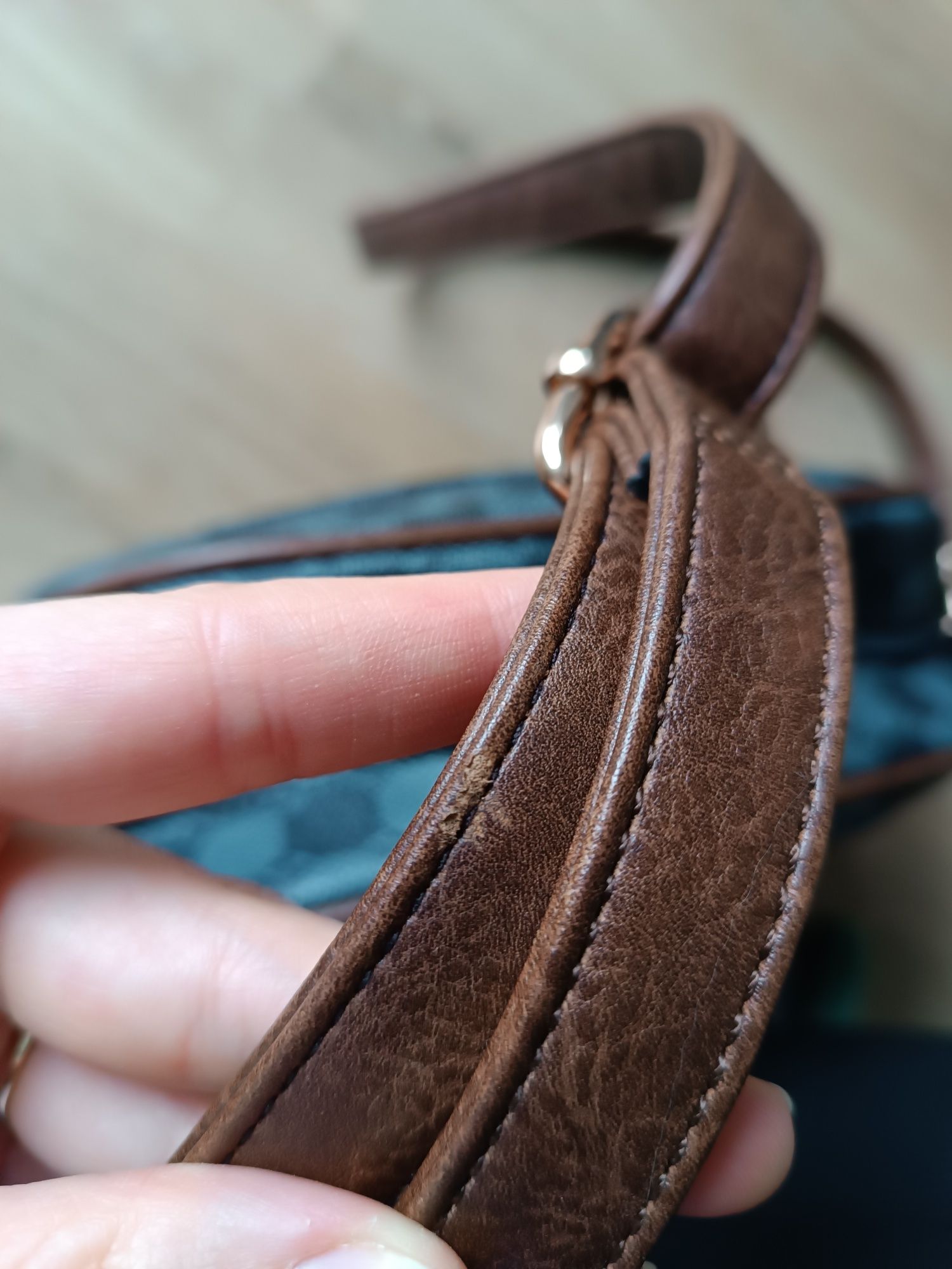 Torebka damska listonoszka crossbody regulowany pasek