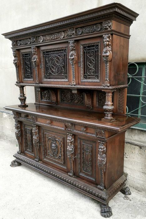 *Kunsztowny kredens, neorenesans włoski, antyk* transport