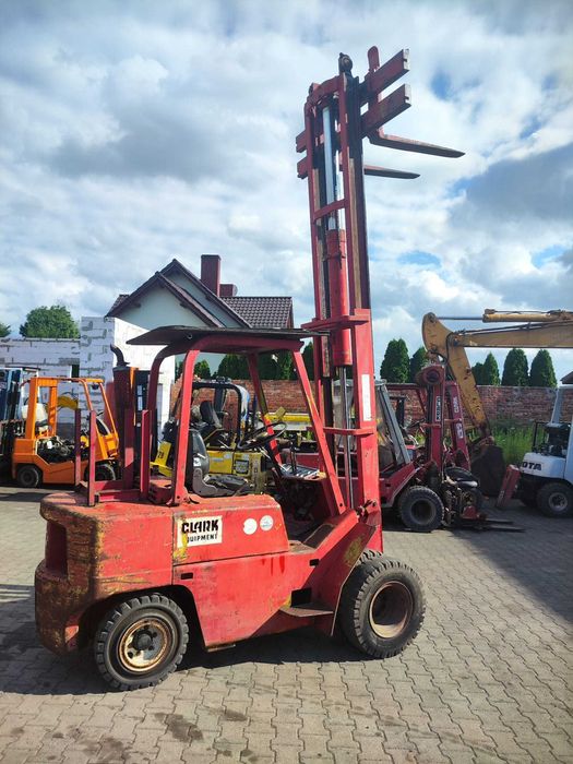 Wózek widłowy CLARK C500 3T Bliźniaki Terenowy Wolny Sk Linde Yale TCM
