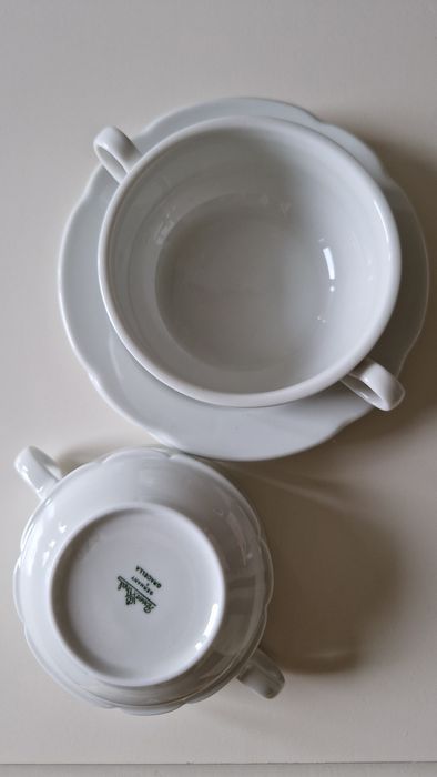Dwie bulionówki z talerzykami Rosenthal