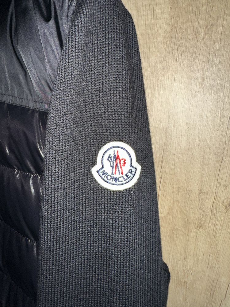 Вязаная куртка-пуховик Moncler