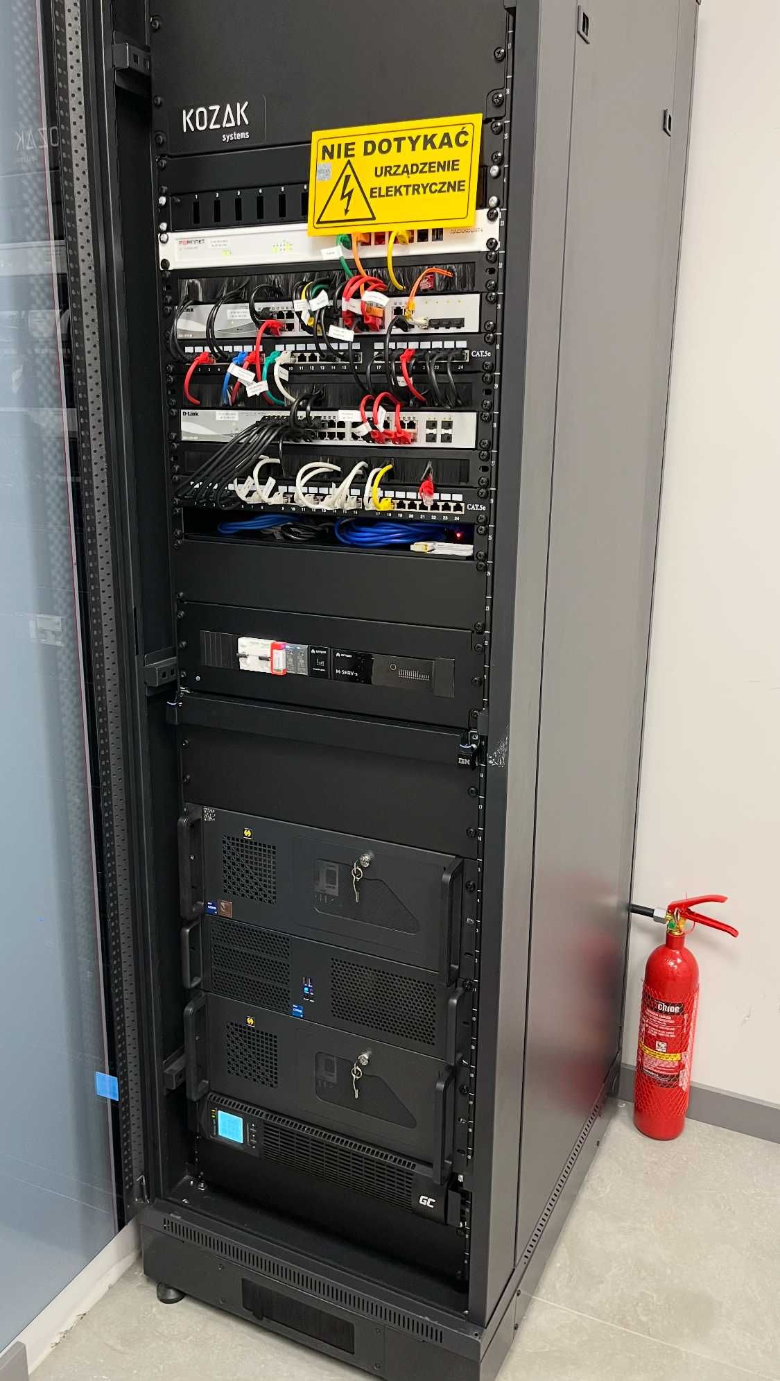 Instalacje dla twojego domu.(Elektryka, monitoring, alarm i audio)