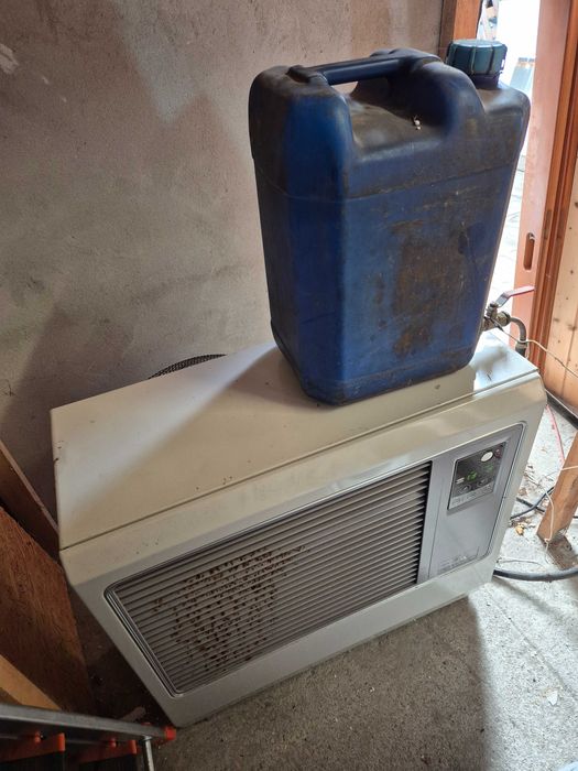 Piec nagrzewnica na olej on Zibro FF95 Laser piec naftowy JAPAN