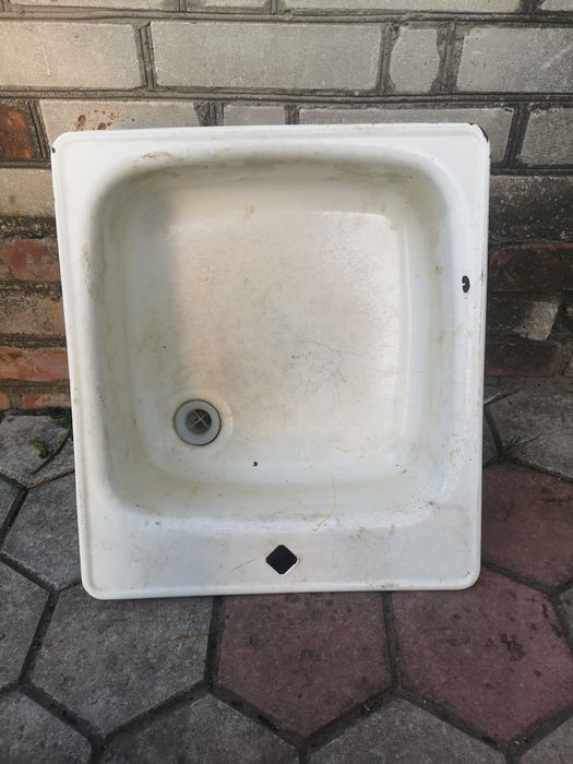 Раковина емальована