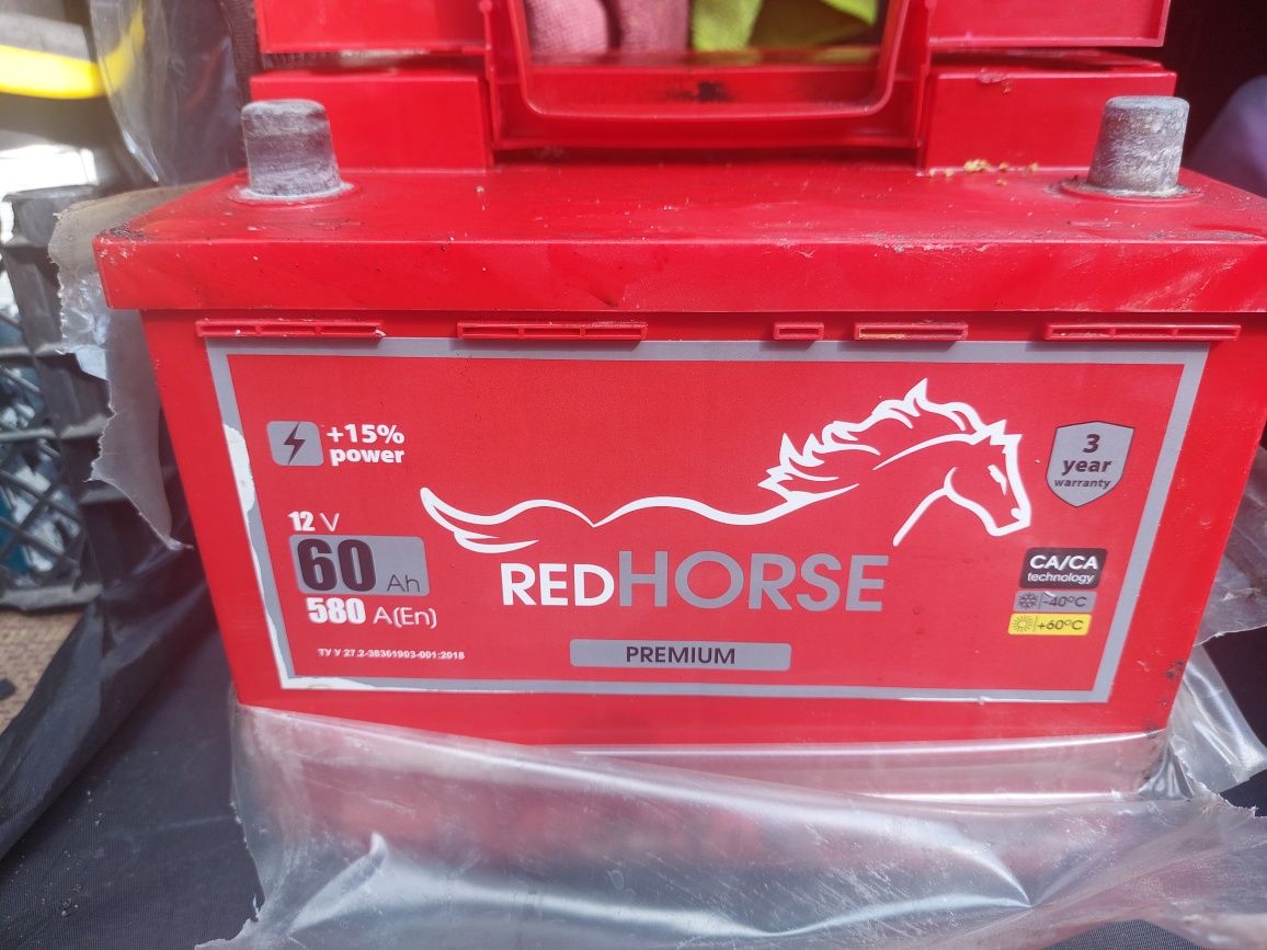 Продаётся аккумулятор Red horse