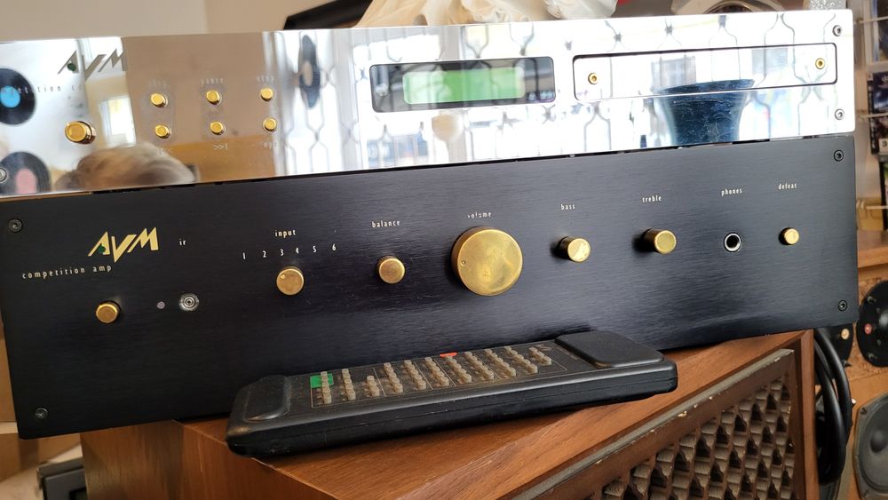 AVM competition amp wzmacniacz