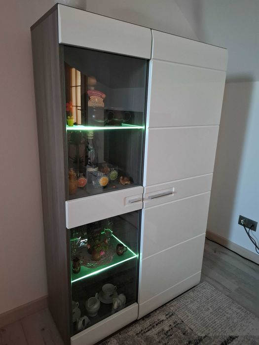 Witryna z podświetleniem LED