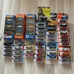 Modele Hot Wheels main premium samochodziki 1/64