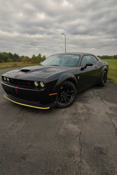 Dodge Challenger Scat Pack Widebody 6.4L Hemi– wynajem z kierowcą