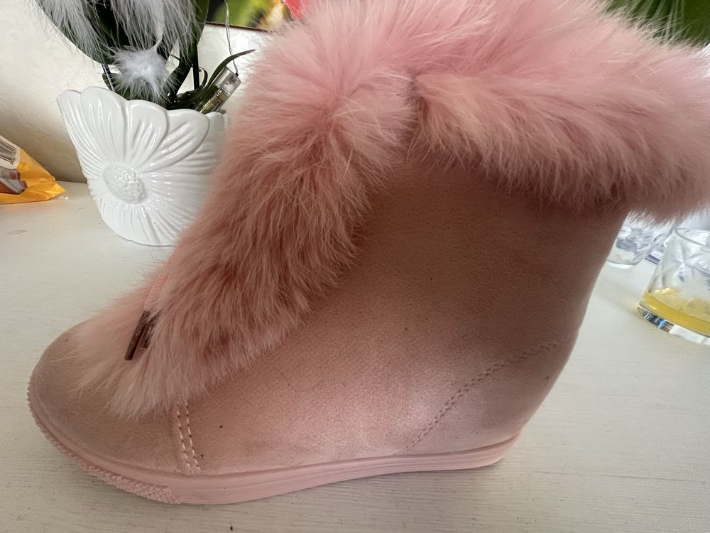 Buty.   damskie.