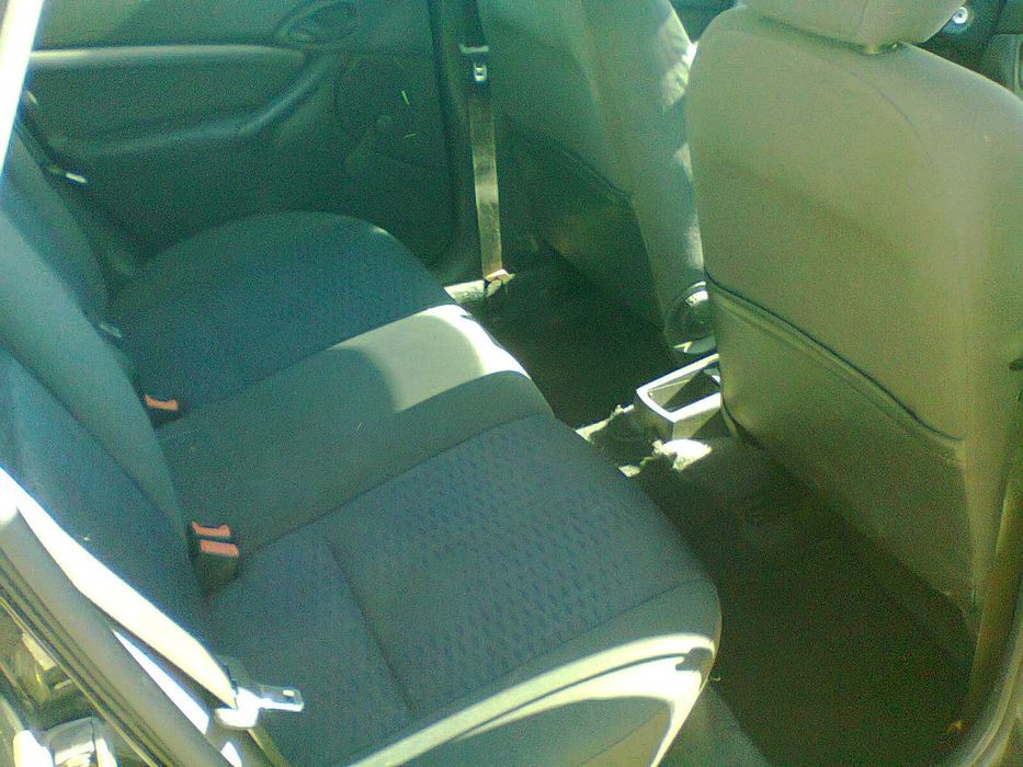 Ford Focus 1.8 TDdi com 1 REGISTO (novo 0 Km.)c/histórico(Facturas)