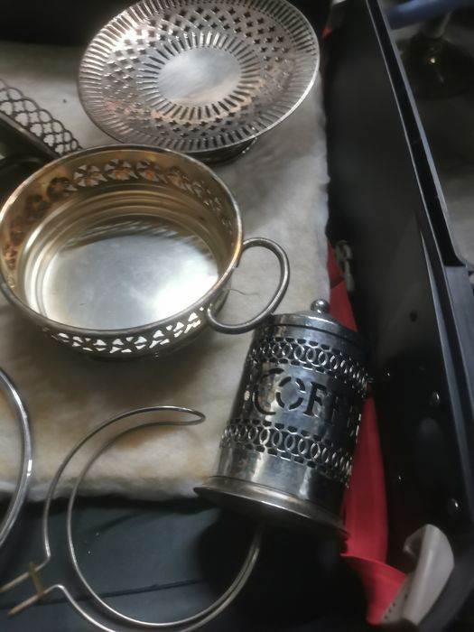 Várias peças de Latão, casquinha .