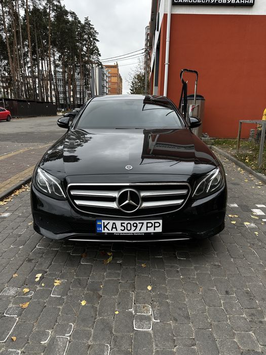 Оренда/аренда Mercedes-Benz E200 2018 рік