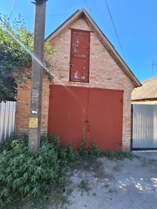 Терміново ! Продаж частини будинку