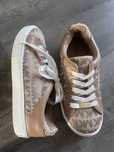 Buty Michael Kors dla dziewczynki rozmiar 32 z logowaniem MK