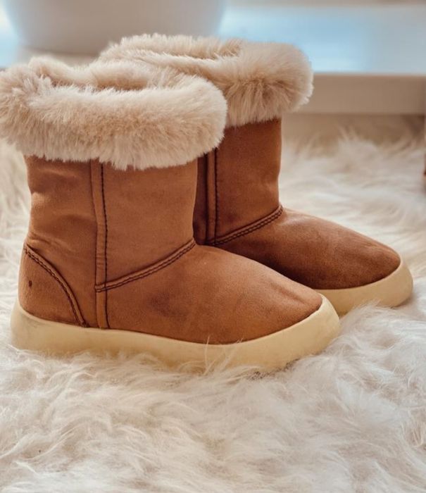 зимові чобітки Zara унти угги сапожки