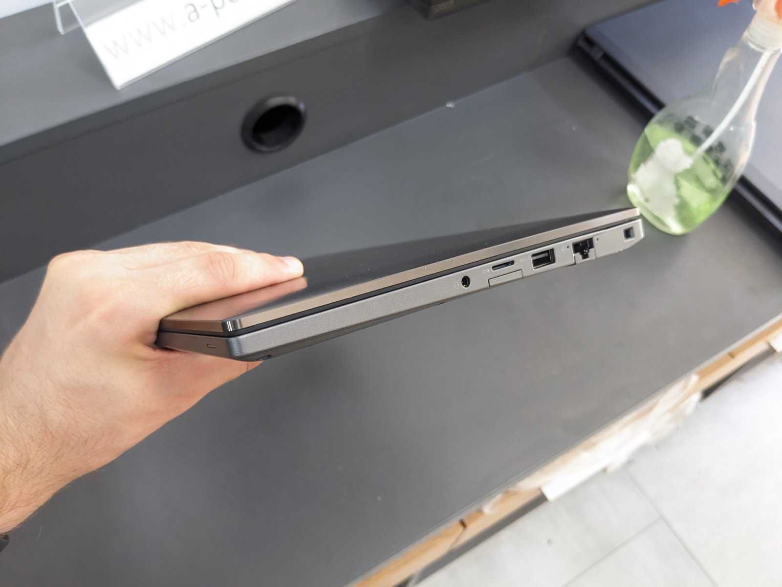 Dell Latitude 7390, бізнес дизайн з гарантією