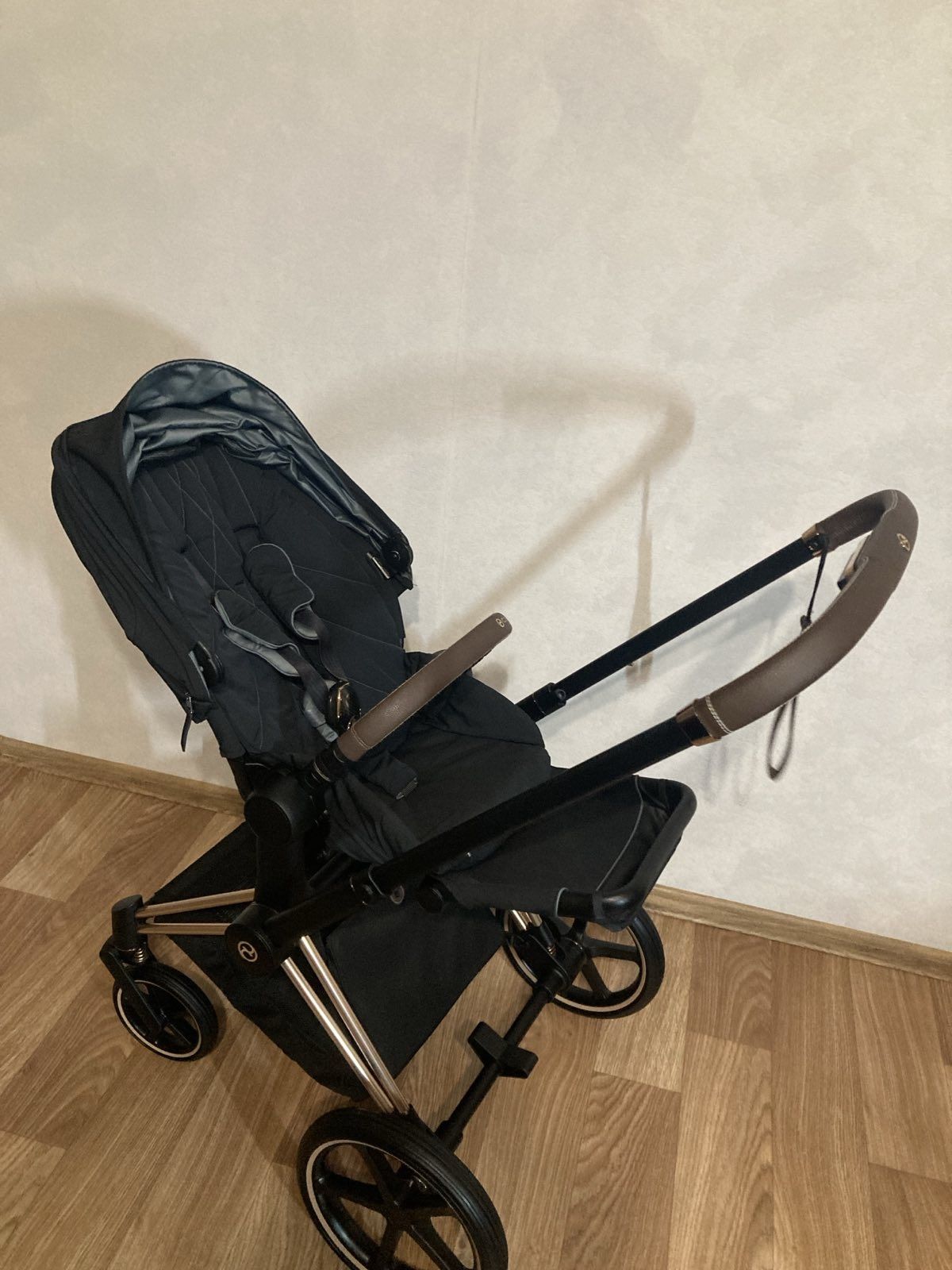 Cybex priam lux Black 2в1 Шассі Rose Gold Сайбекс