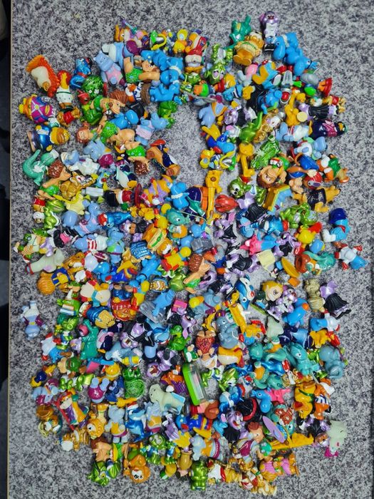 Figurki z Kinder niespodzianki