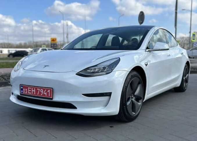 Оренда  Тесла 3, X , Ніссан Nissan Ліф Leaf 42кВт