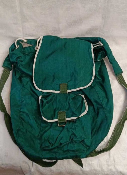 Рюкзаки туристические