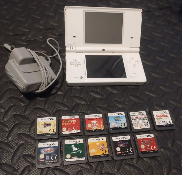 Nintendo DS + 11 gier