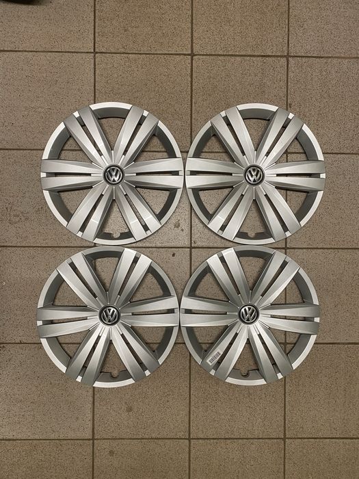 Ковпаки,колпаки оригінальні Вольксваген R16 4шт.