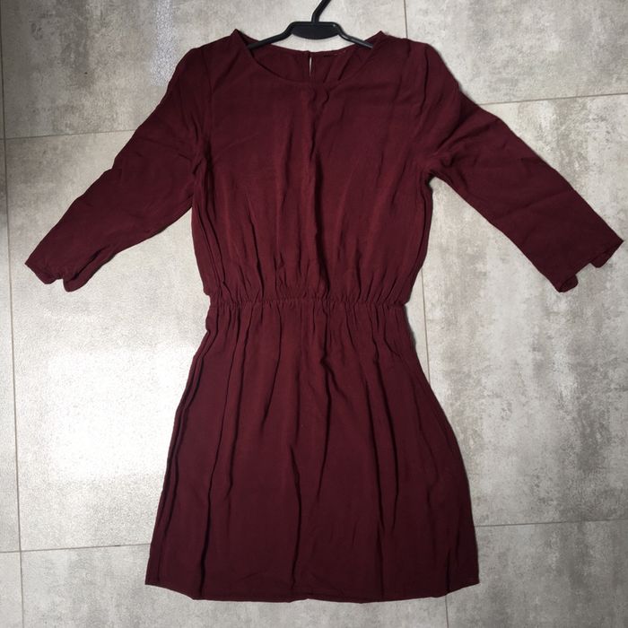 Sukienka H&M 34/36 XS/S jak nowa rozkloszowana gumka rękaw 3/4 krótka