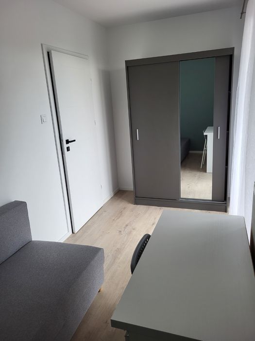 Wynajmę pokój z balkonem ul. Artyleryjska centrum od grudnia