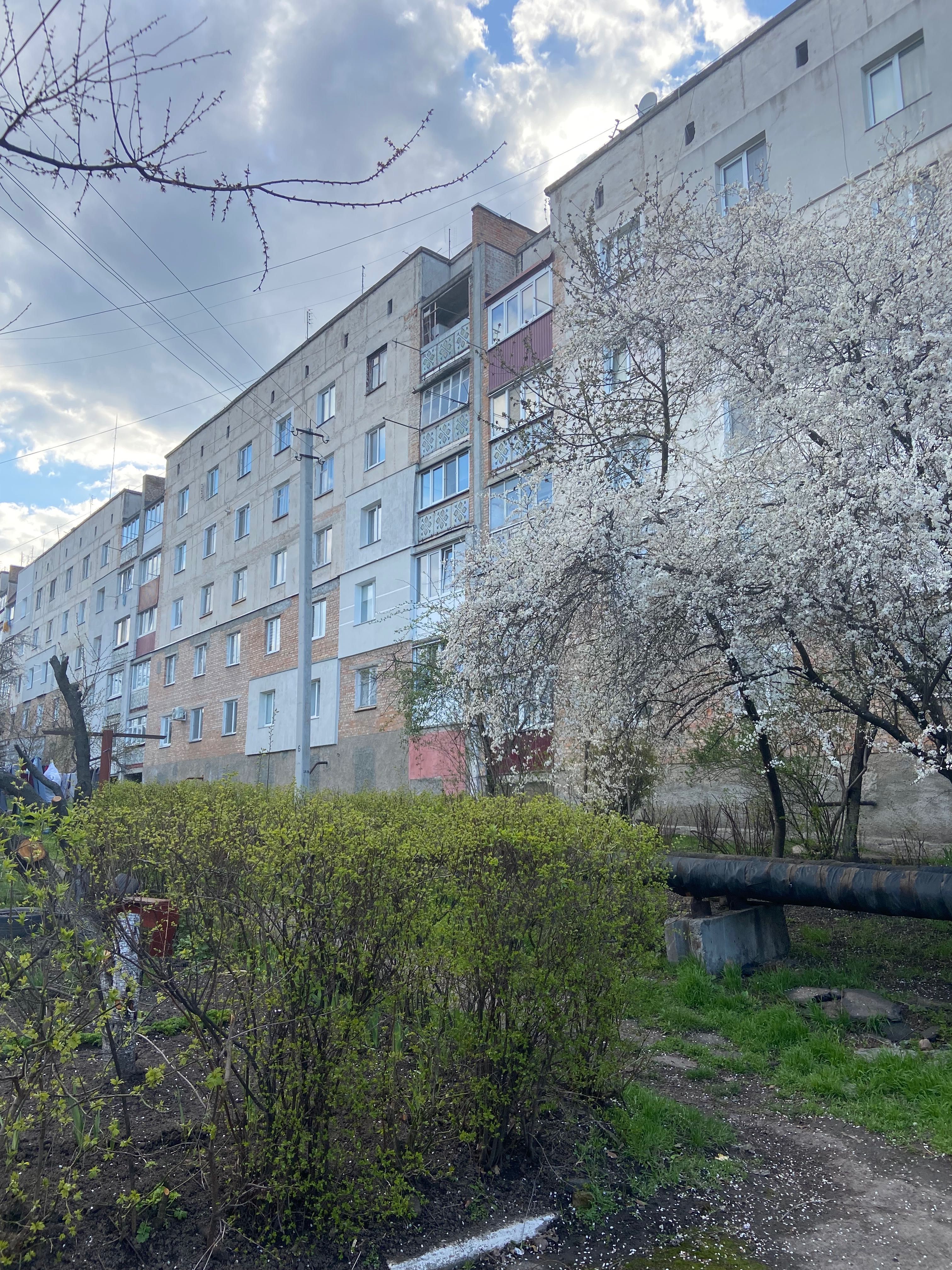 Продам 1к квартиру, 2 поверх - 35.5м2, м.Сміла, вул.Б.Хмельницького.