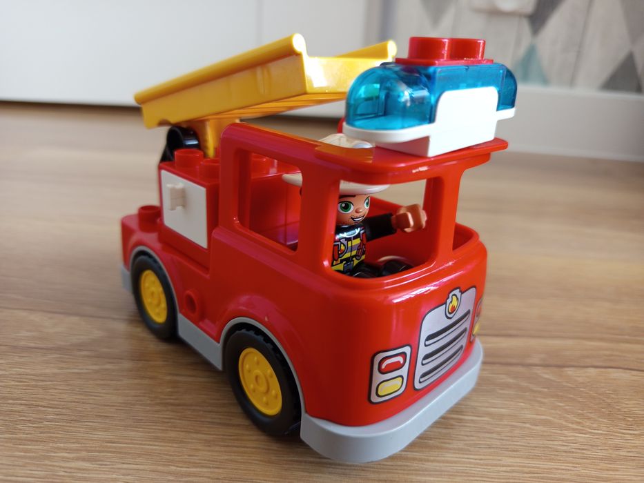 Lego Duplo Wóz strażacki 10901