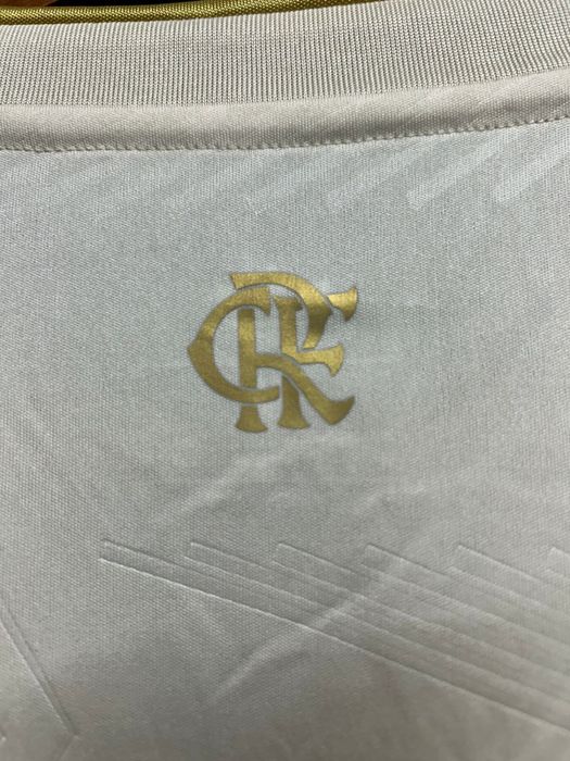 Camisola do Flamengo Especial dourado  25/26 - Envio Rápido