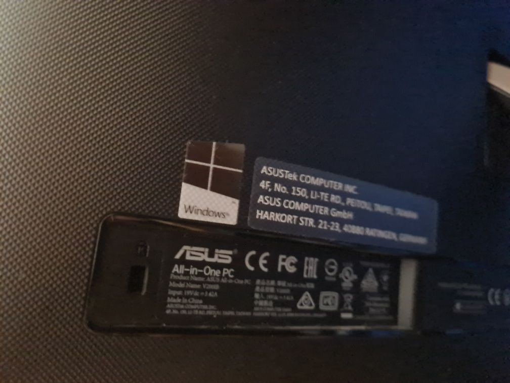Computador Asus all in one v200