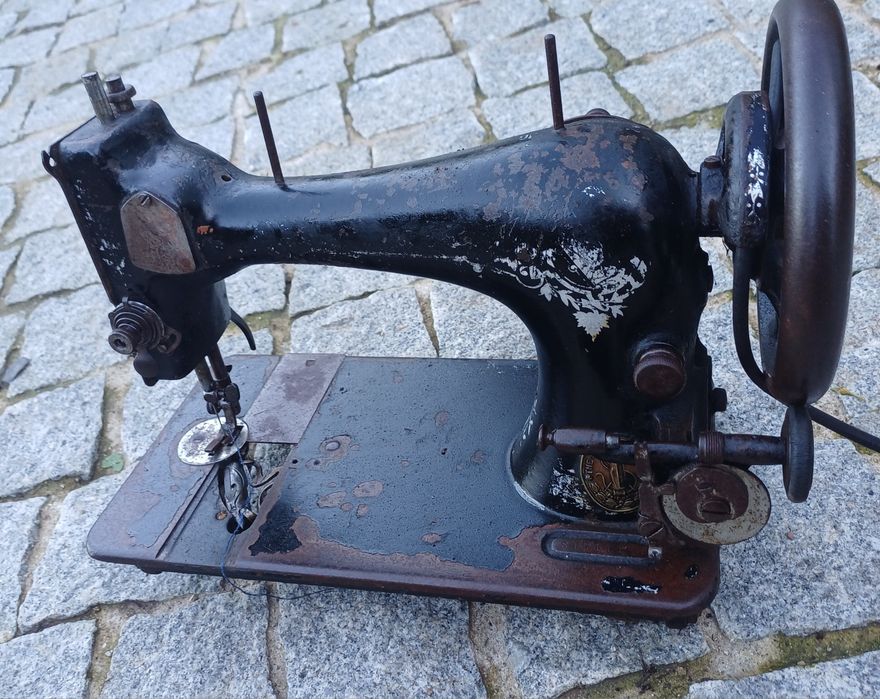 Máquina de  custura, singer